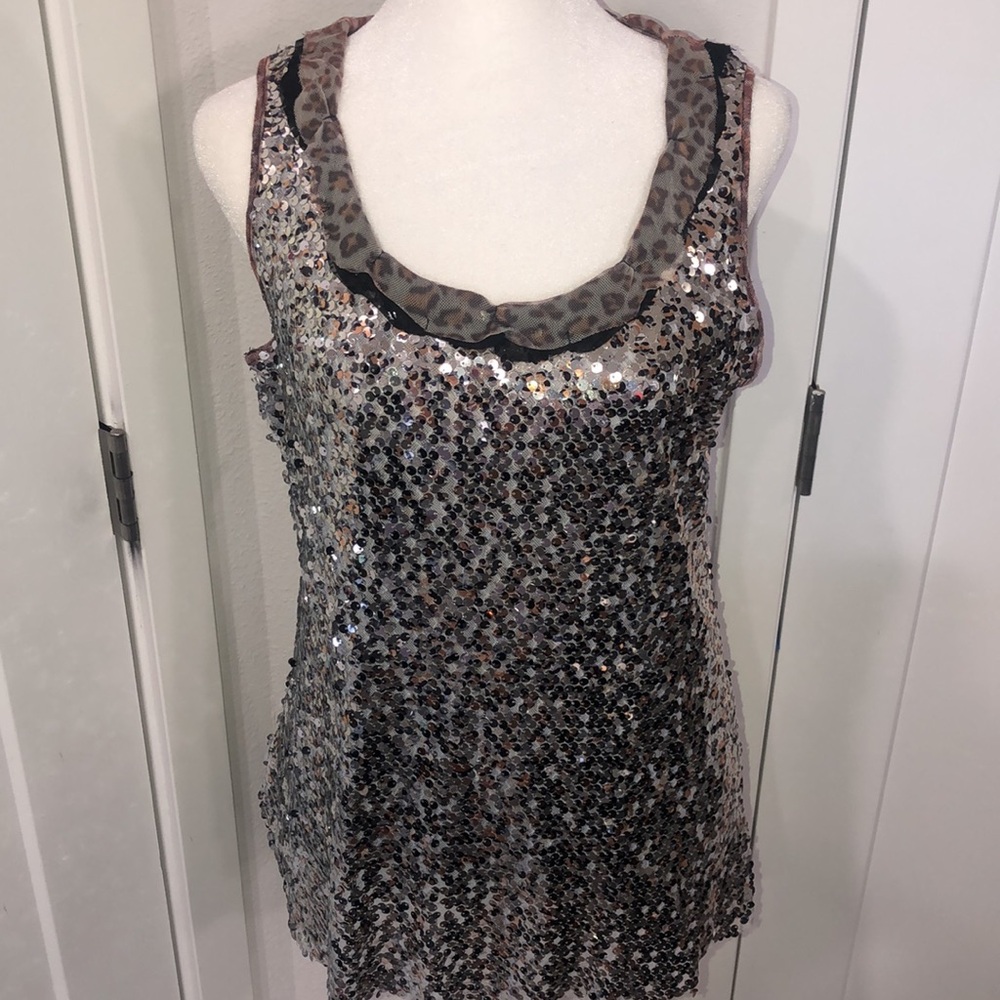 Chicos| Tank top blouse| Women’s| Size 1 (8/10) Silver sequins, black and rose.